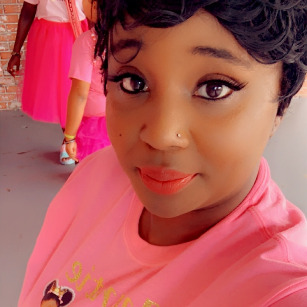 Meet your Posher, Sierra